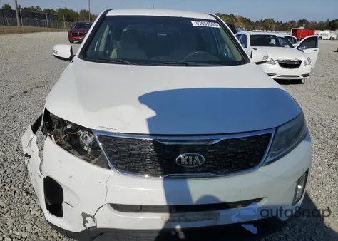 2015 Kia Sorento Lx z USA, uszkodzony, nr VIN 5XYKT3A66FG630905